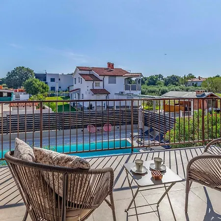 Appartamento Ap Caci Mit Pool - Istriensonne 0712-0737