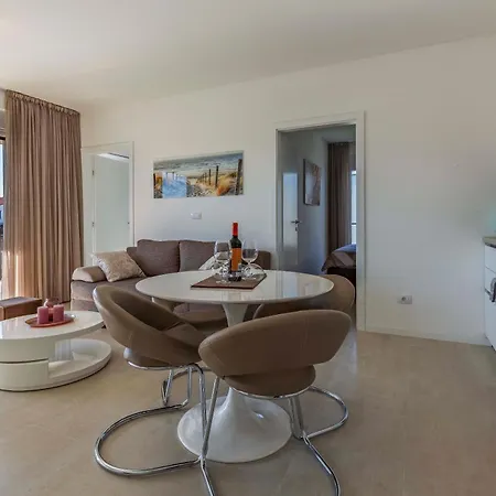Apartment Ap Caci Mit Pool - Istriensonne 0712-0737