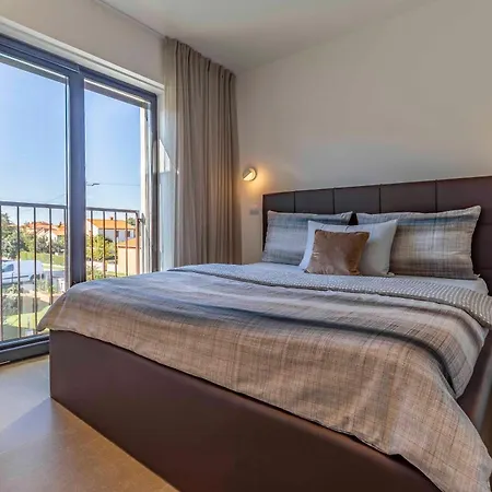 Ap Caci Mit Pool - Istriensonne 0712-0737 Apartamento *